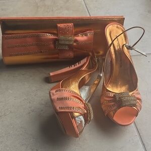 Vero Cuoio Coral Satin Peep-Toe Slingback Heels with Bow and Rhinestones